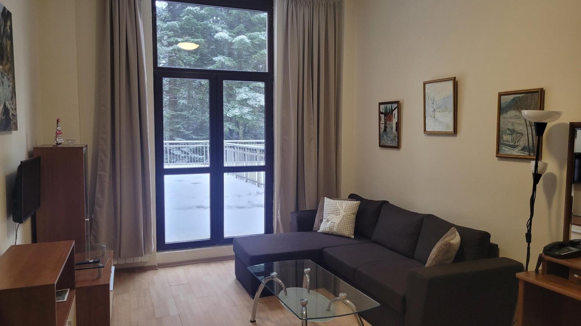 Flora Tmf Apartment